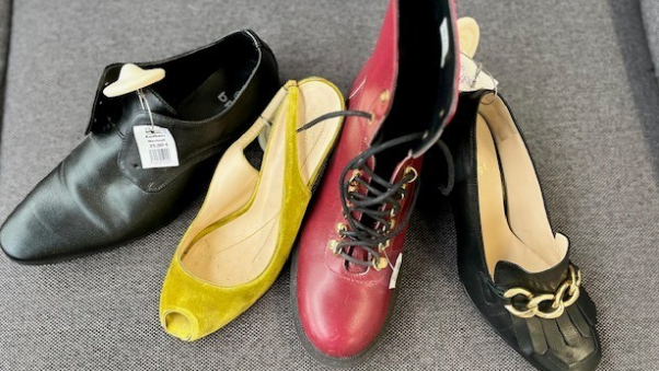 Schuhe 072025
